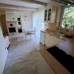 아파트 Apartmanovy Dom Harmonia 모드라