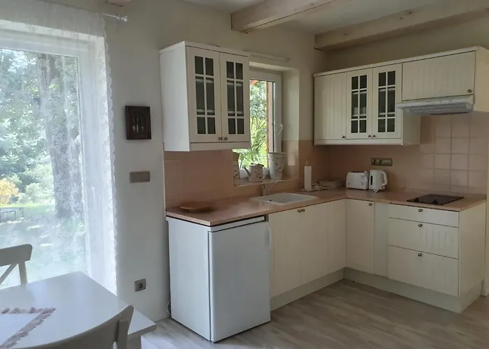 Apartmanovy Dom Harmonia מודרה