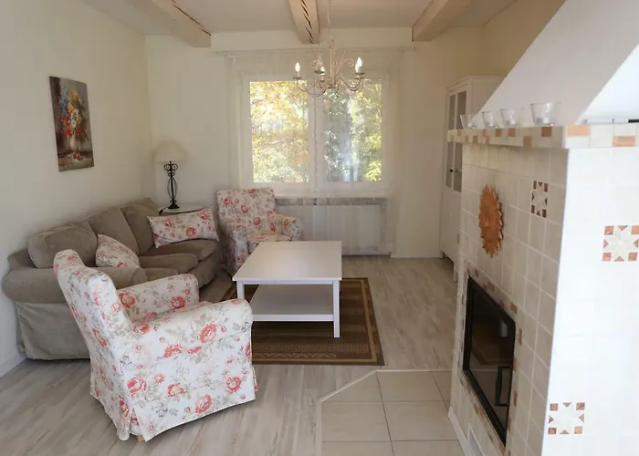 Apartmanovy Dom Harmonia מודרה